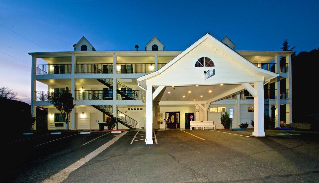Quality Inn Yosemite Valley Gateway Mariposa Exterior photo